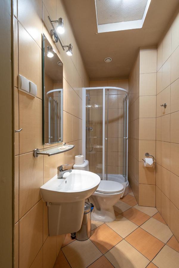 Hostel, Gościnne Mleczarnia - Ozonowane Hostel *