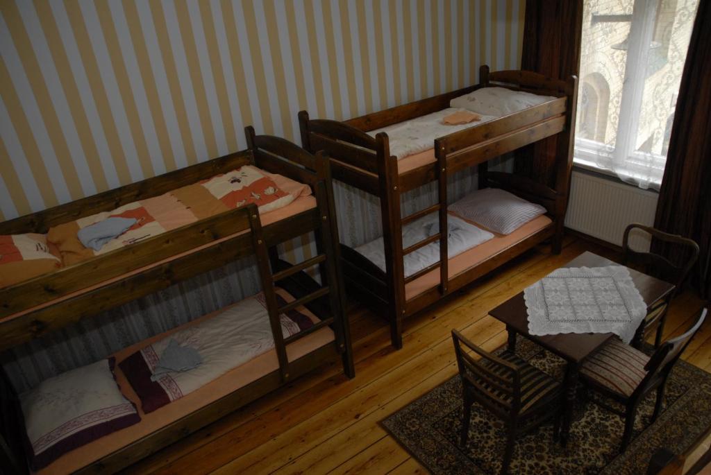 Hostel, Gościnne Mleczarnia - Ozonowane *