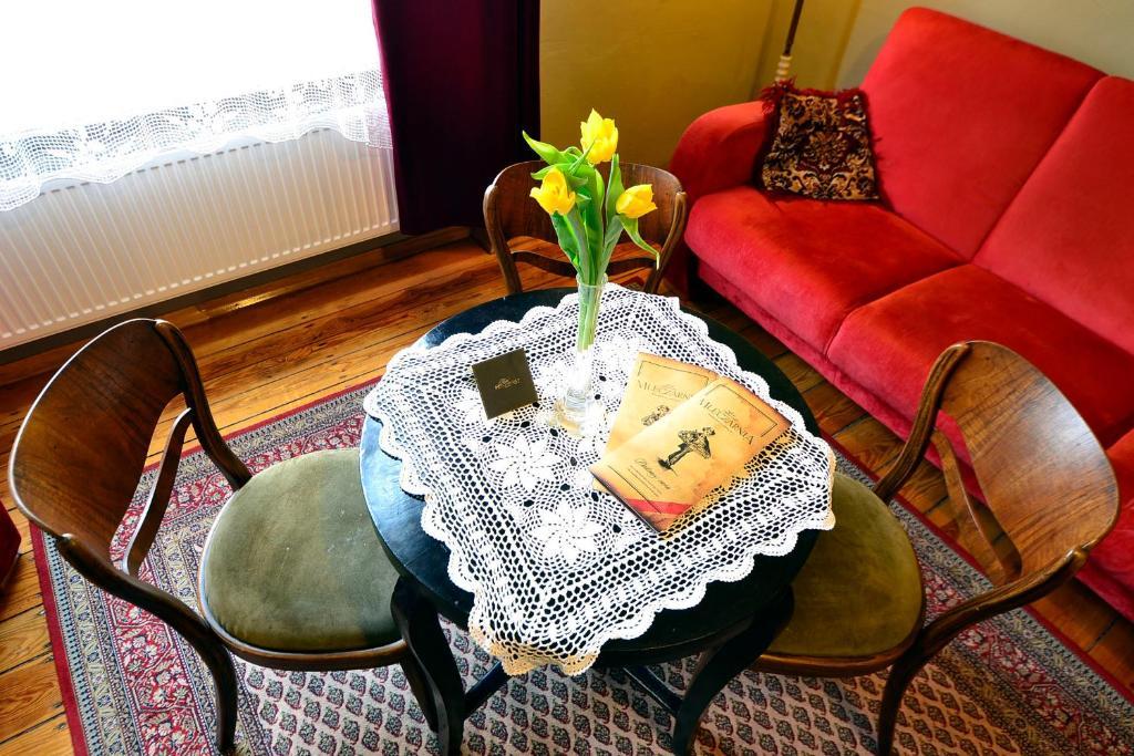 Hostel, Gościnne Mleczarnia - Ozonowane
